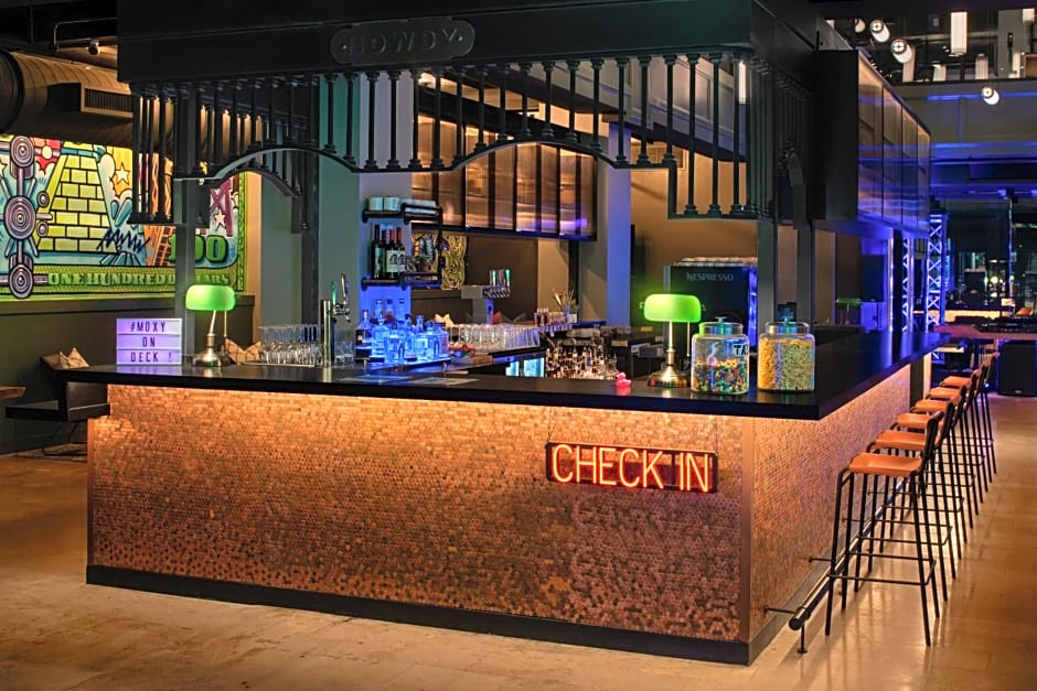 Moxy Houston Downtown
