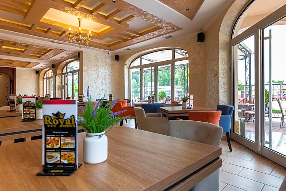 Garni Hotel Royal Crown