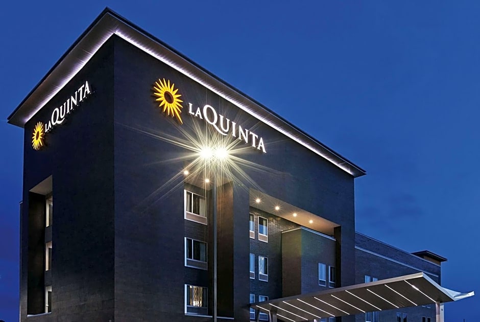 La Quinta Inn & Suites by Wyndham College Station South