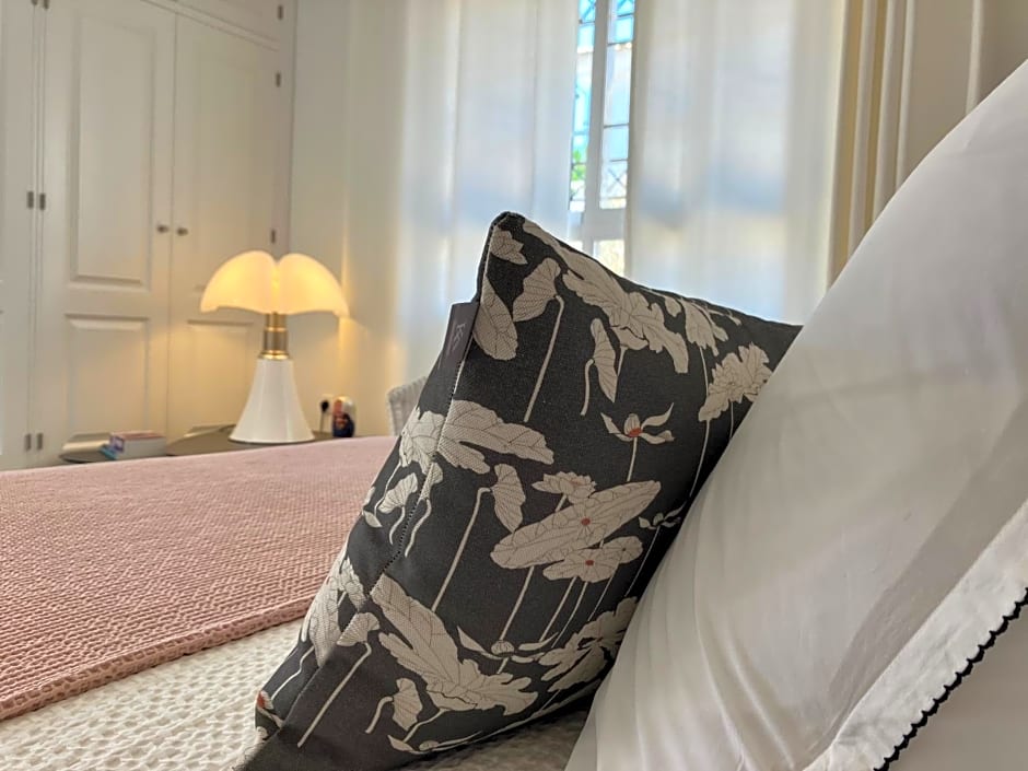 VILLA DE LA LUZ Luxury Guesthouse