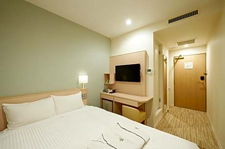 Double Room - Non-Smoking