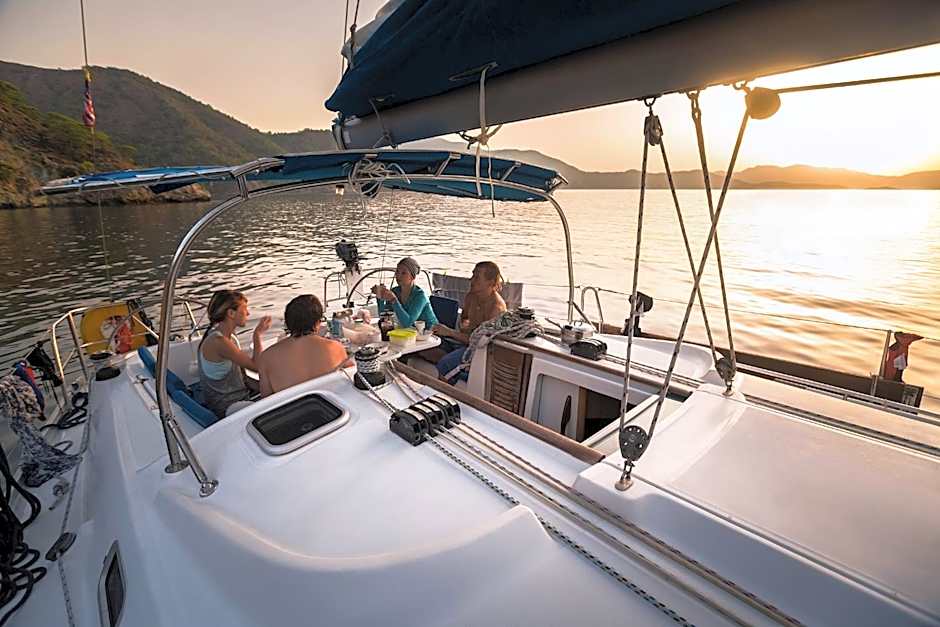 Rafkos Mansion with Private Pool and Amazing View