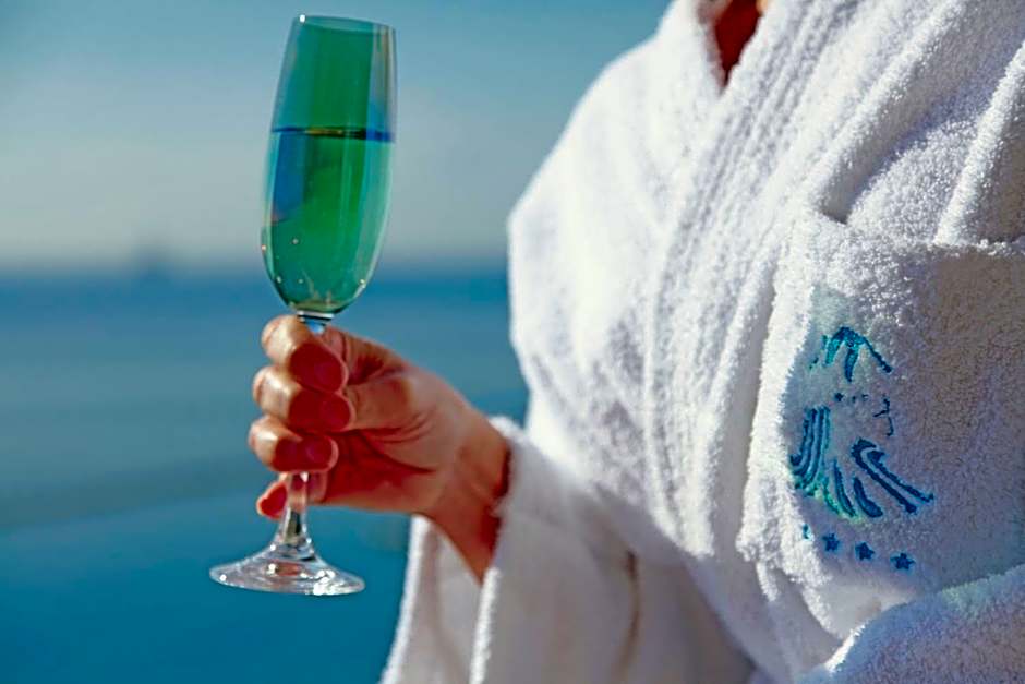 Poseidonia Beach Hotel