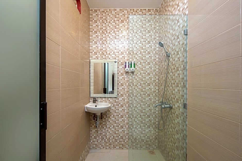 Hotel Lumbung Sari Legian