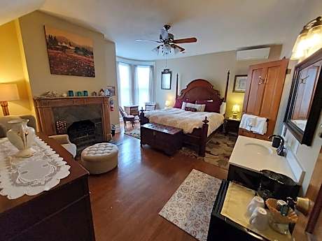 King Room