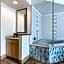 Howard Johnson Hotel by Wyndham Toms River