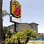Super 8 by Wyndham San Diego/Imperial Beach