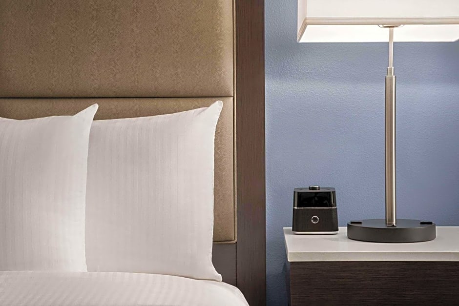 La Quinta Inn & Suites by Wyndham San Bernardino