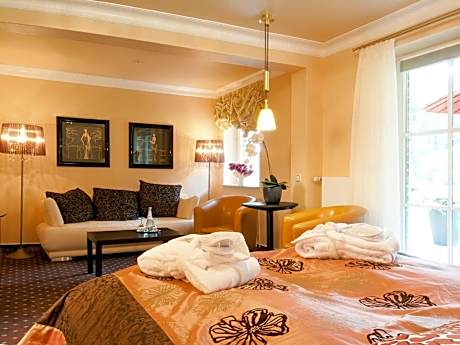 Junior Suite with Terrace