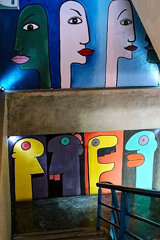 The Henry Hotel Cebu - Multi-use Hotel