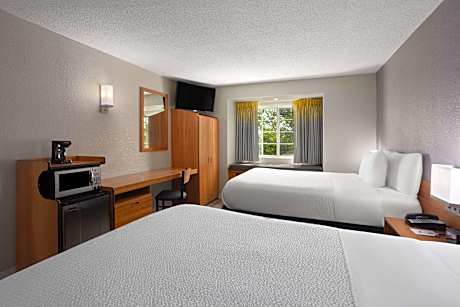 2 Queen Beds Mobility Accessible Room Non-Smoking