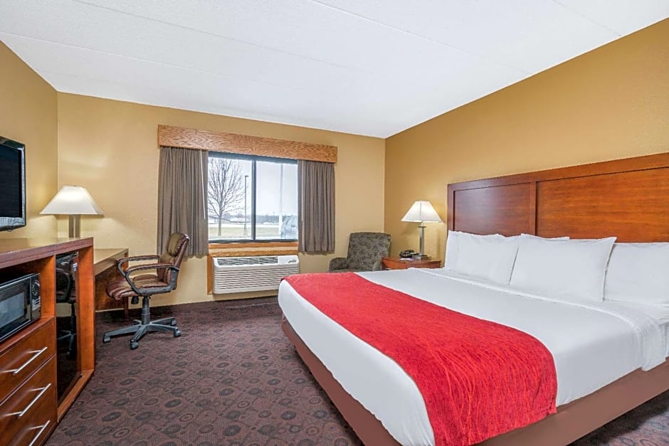 Baymont by Wyndham Kasson Rochester Area