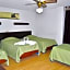 Hotel Trevi