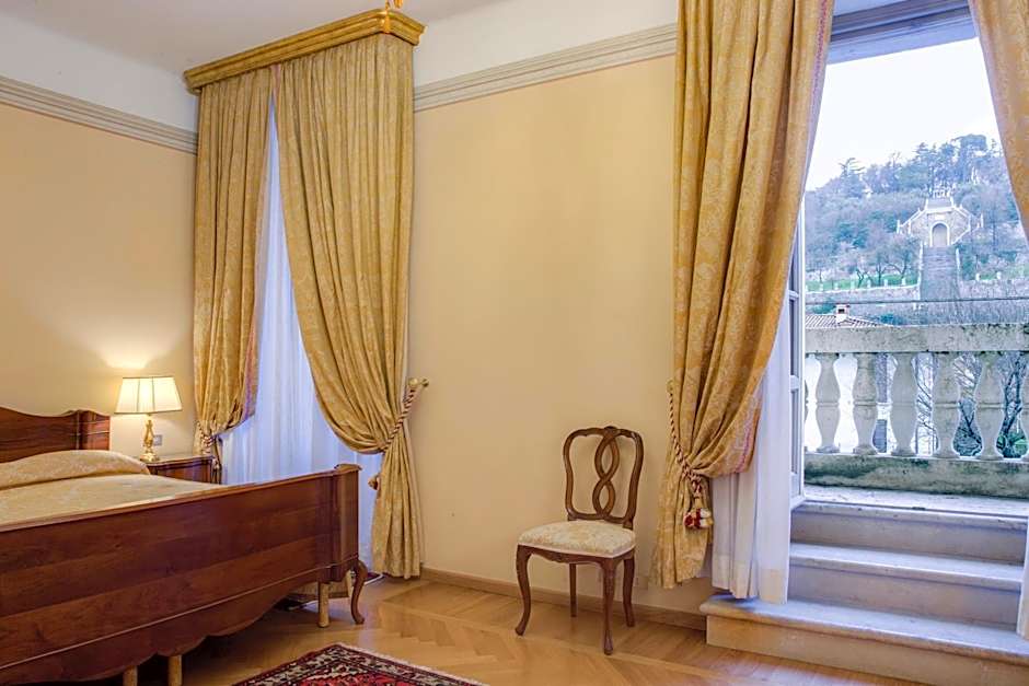 Villa Fenaroli Palace Hotel