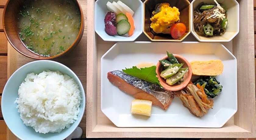 Green Rich Hotel Tosu Ekimae