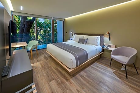 King Room with Balcony