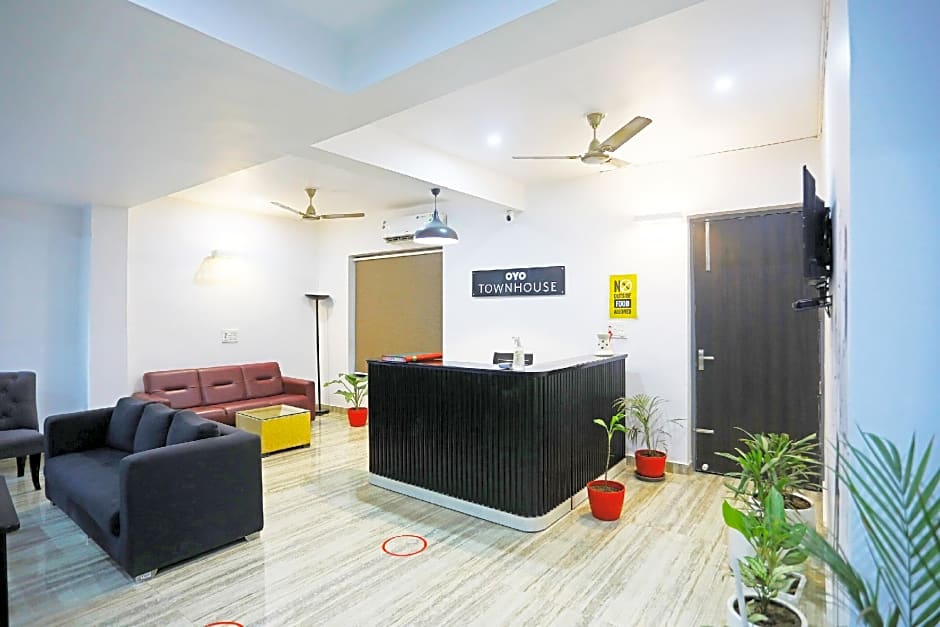 OYO Townhouse 398 Cloud Bay