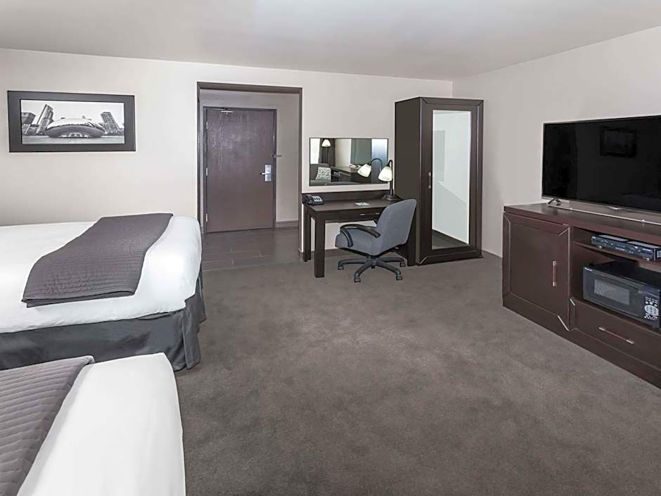 Baymont by Wyndham Glenview