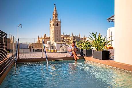 Joya del Casco Boutique Hotel by Shiadu