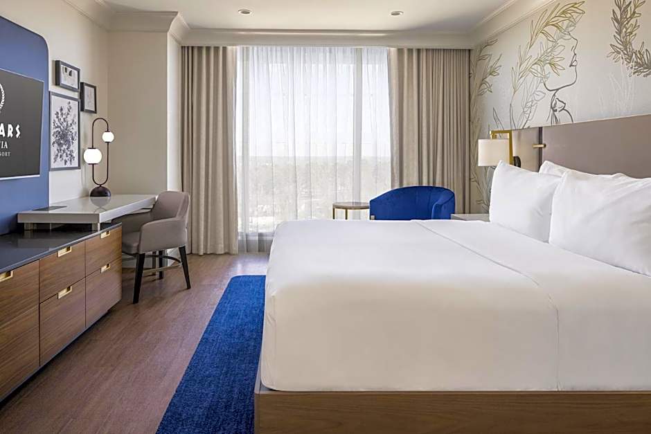 Photo 1 of 4 of Luxury 1 King Bed