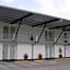 Country Roads Motor Inn