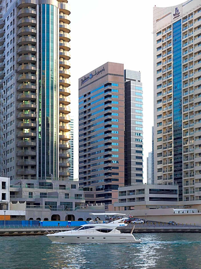 The Radisson Blu Residence, Dubai Marina