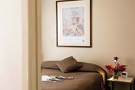 Two-Bedroom Blandford Court Apartment