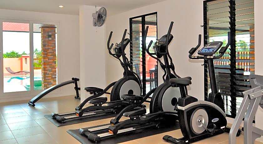 Ratana Hotel Chalong