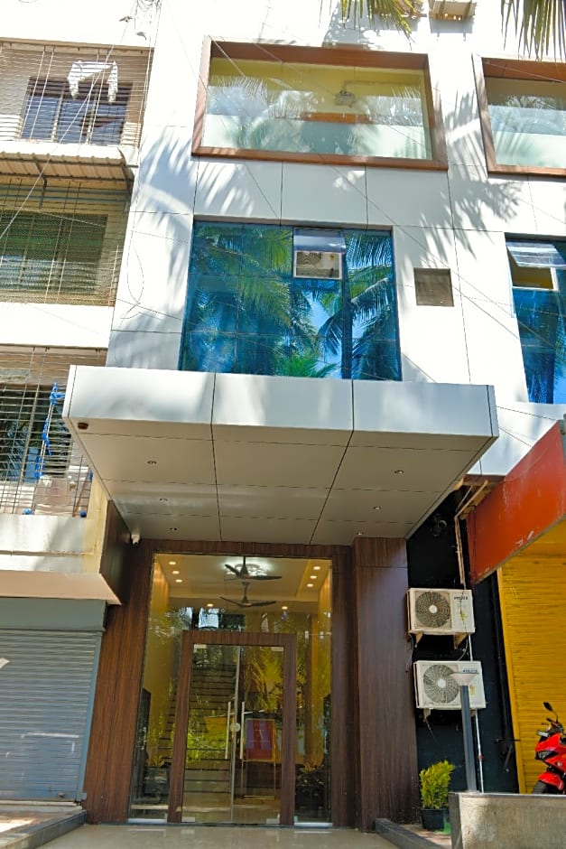 Malvan's Aishwarya Hotel