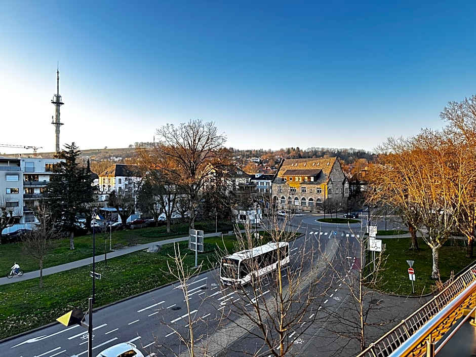 Eisberg Hotel City
