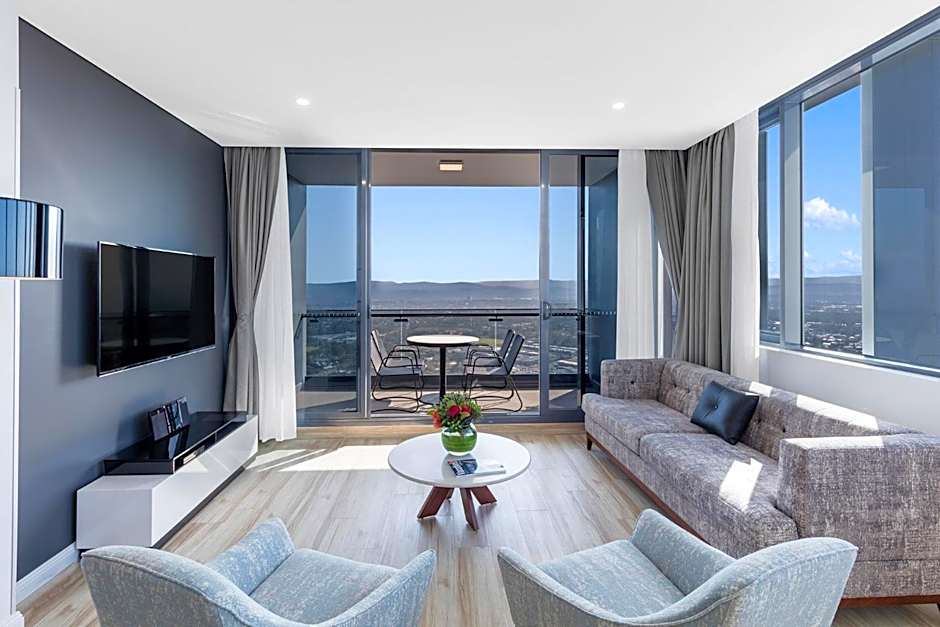 Meriton Suites Southport