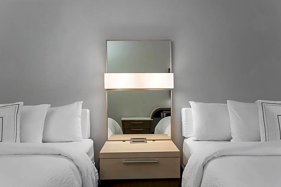Courtyard by Marriott Tampa Brandon