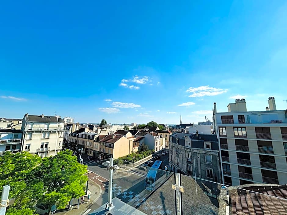 We Live In R - Duplex 501