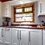 Charlesworth Lodges