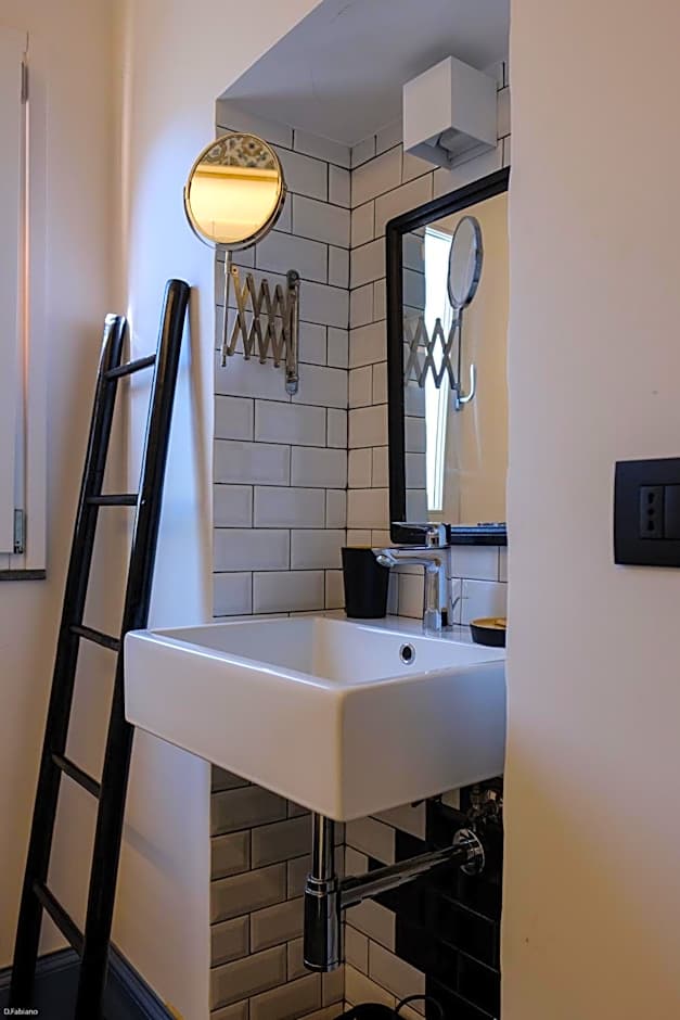 SEKELES Suites