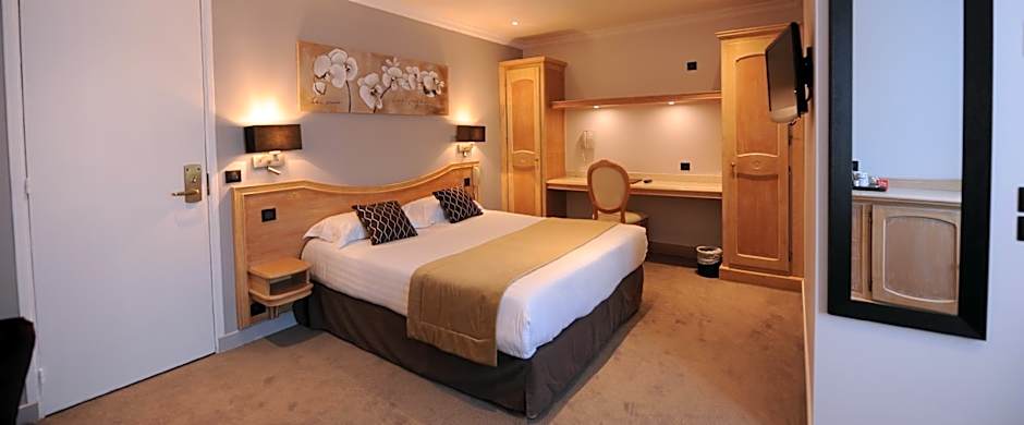 Hotel Du Midi Paris Montparnasse