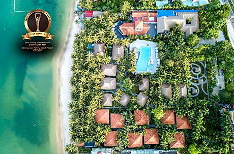 L'Azure Resort and Spa