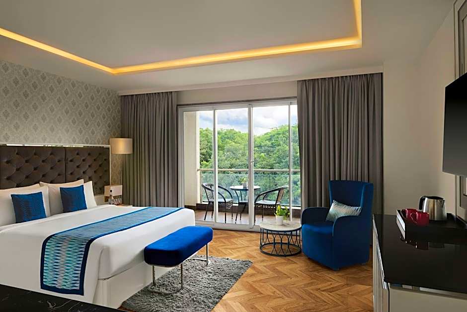 Amanora The Fern Pune, Series by Marriott