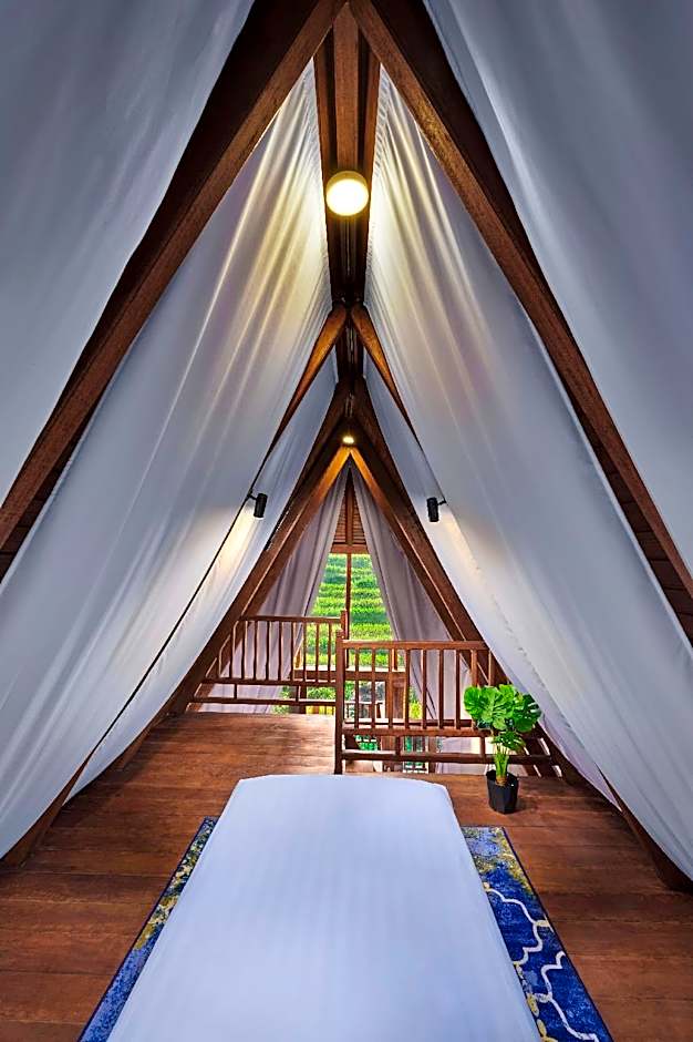 Asmaraloka Villa & Resto