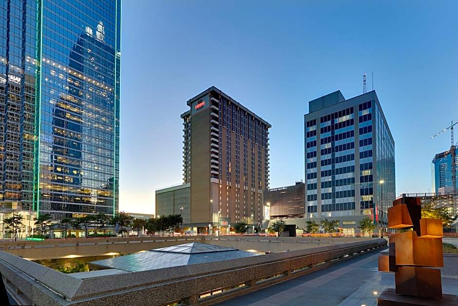 Crowne Plaza Dallas Downtown by IHG
