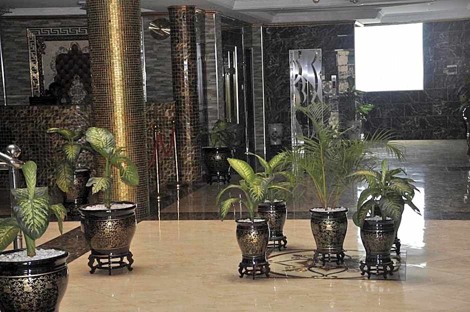 Biraj International Hotel