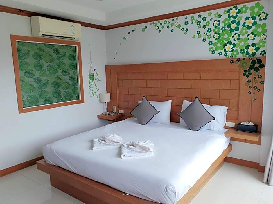 COZY Residence Patong