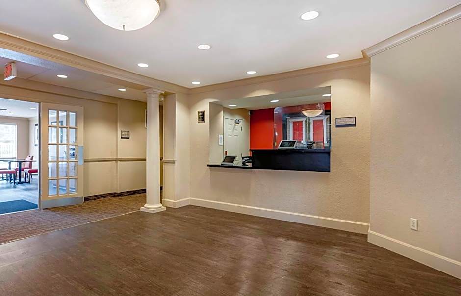 Extended Stay America Suites - Orlando - Maitland - 1776 Pembrook Dr.