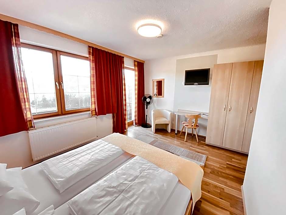 Gasthof zum Moosmann - Familie Pachernigg