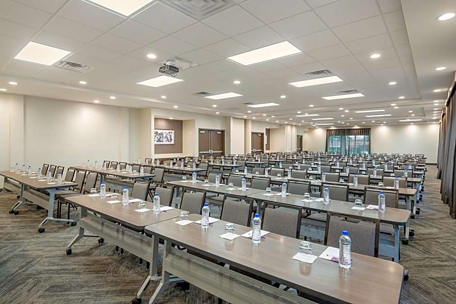 Hyatt Place Hampton Convention Center