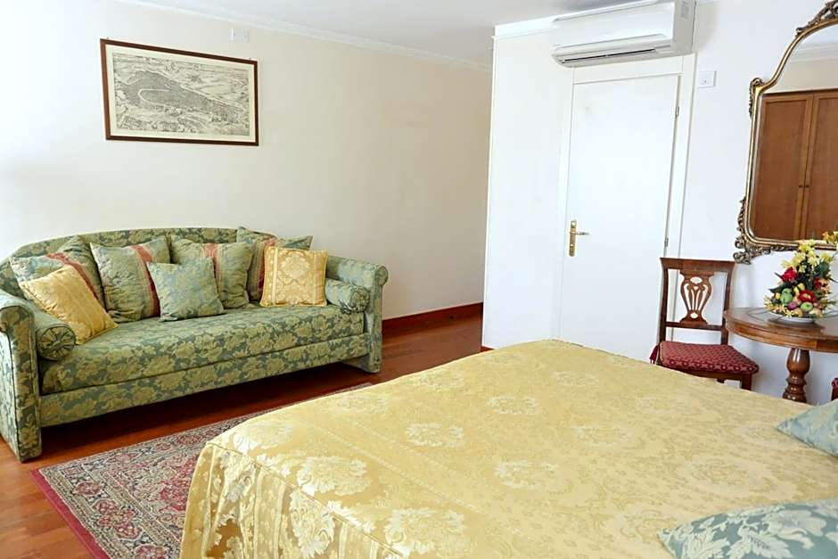 Hotel San Zulian