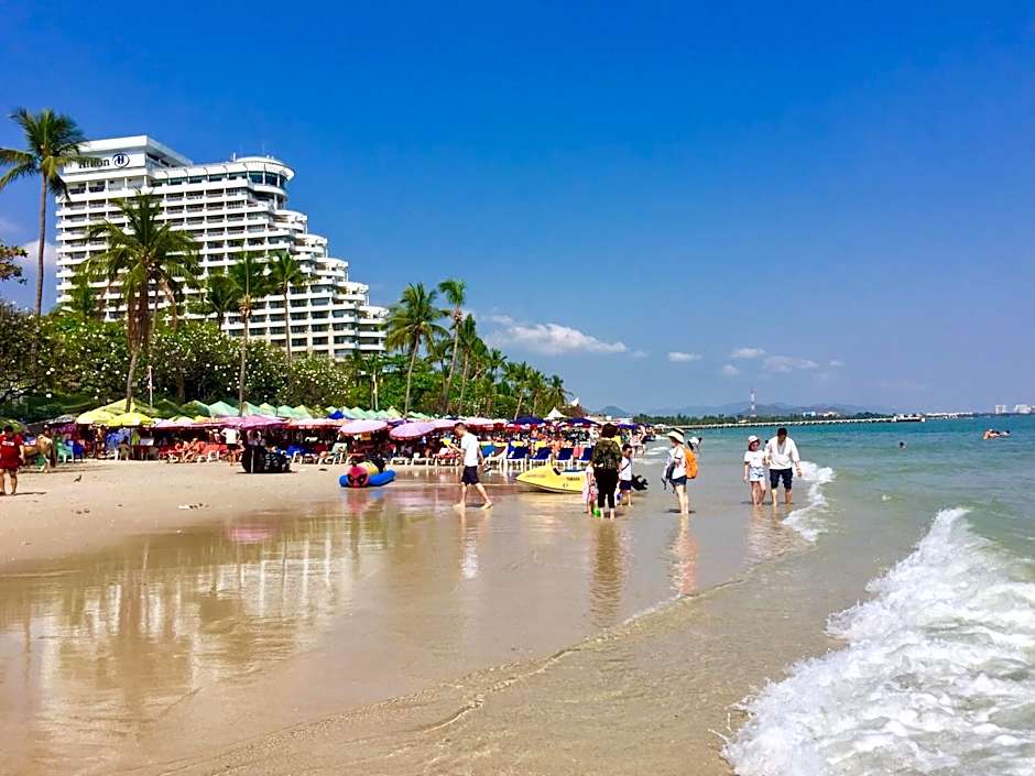 Baan Klang Condo Hotel Hua Hin