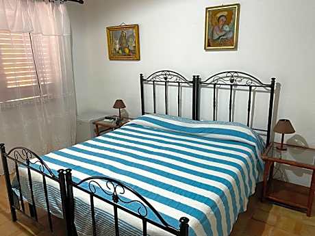 Double or Twin Room with Sea View