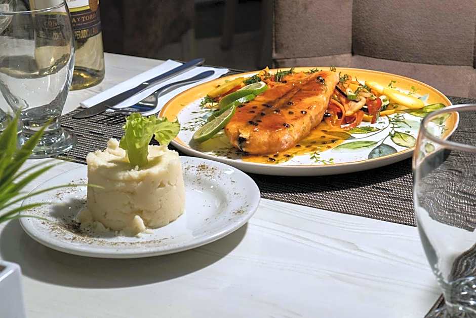 Azor Hotel Cali Versalles