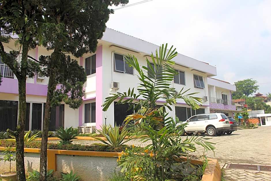 HOTEL & WISMA BINTANG JADAYAT